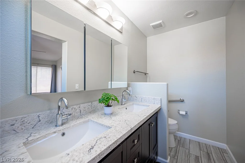 3725 Shanagolden, Las Vegas, NV 89129