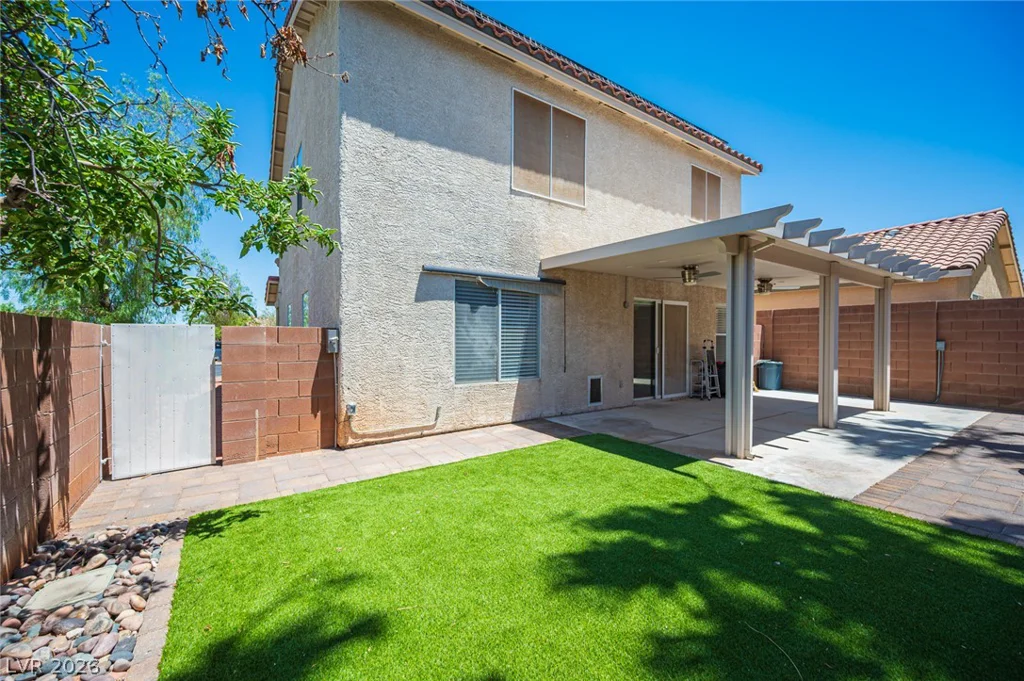 3725 Shanagolden, Las Vegas, NV 89129