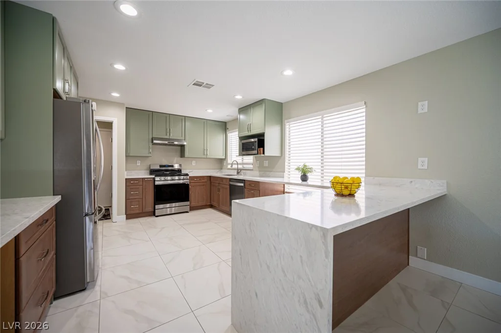3725 Shanagolden, Las Vegas, NV 89129