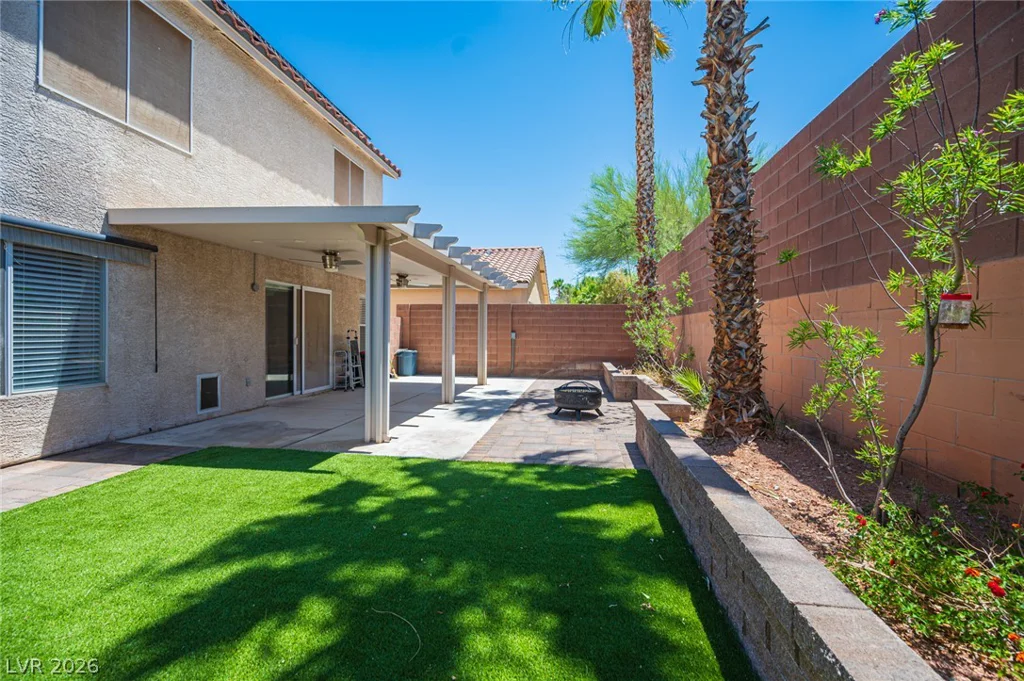 3725 Shanagolden, Las Vegas, NV 89129