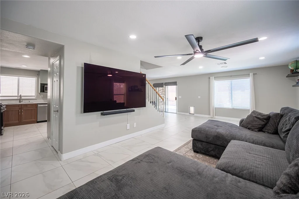 3725 Shanagolden, Las Vegas, NV 89129