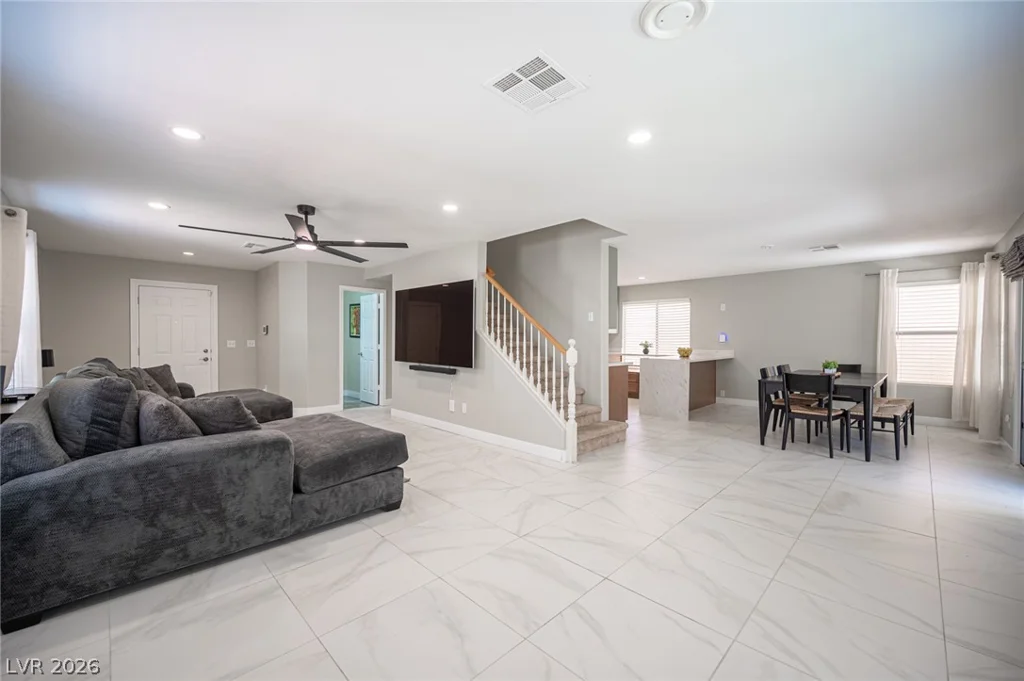3725 Shanagolden, Las Vegas, NV 89129