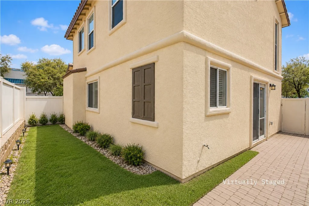 1975 Sunset Village, Henderson, NV 89014