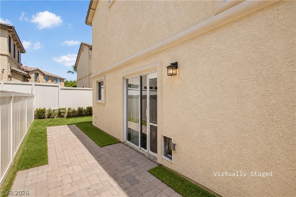 1975 Sunset Village, Henderson, NV 89014