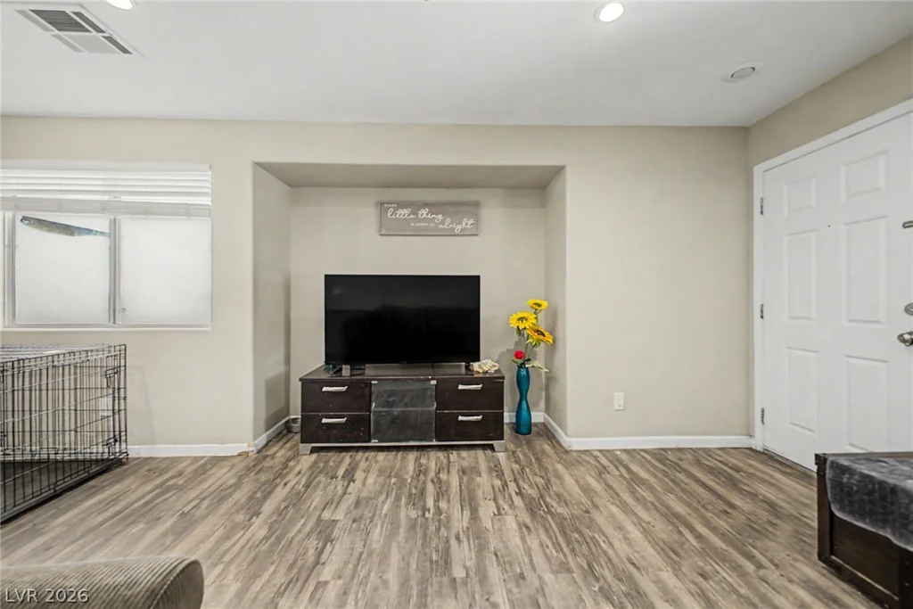 1975 Sunset Village, Henderson, NV 89014