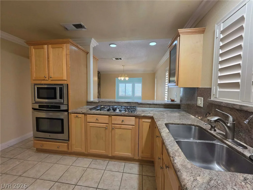 109 Celia, Las Vegas, NV 89145