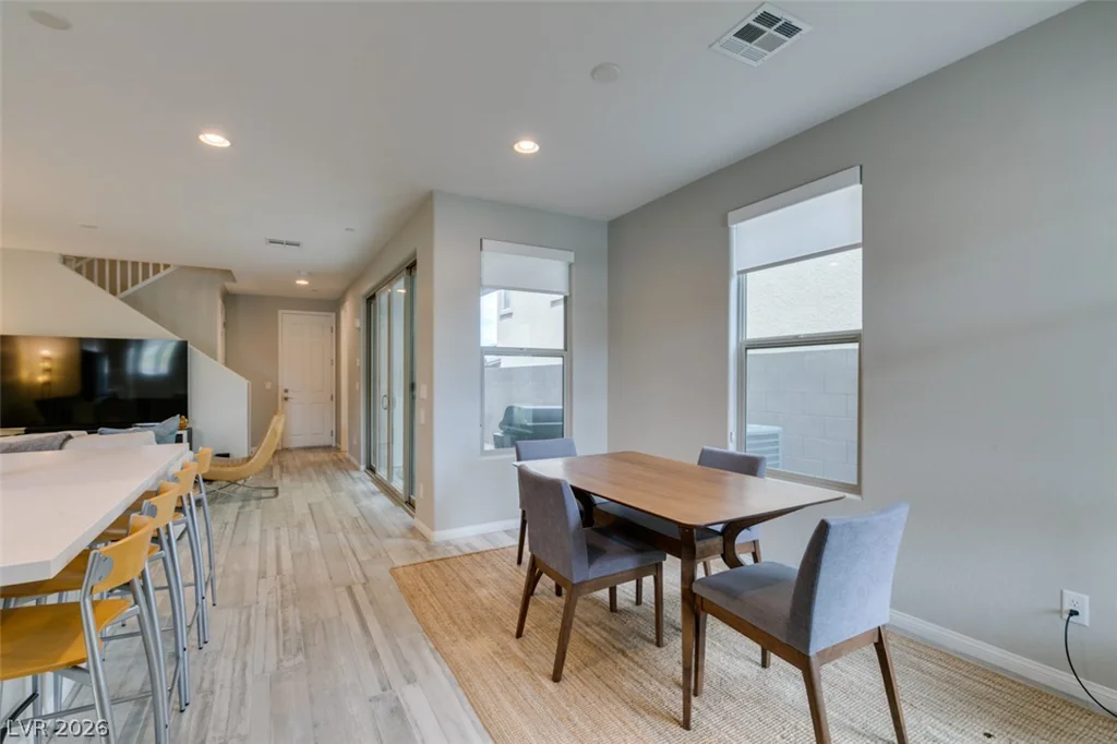 11755 Emerald Lake, Las Vegas, NV 89138