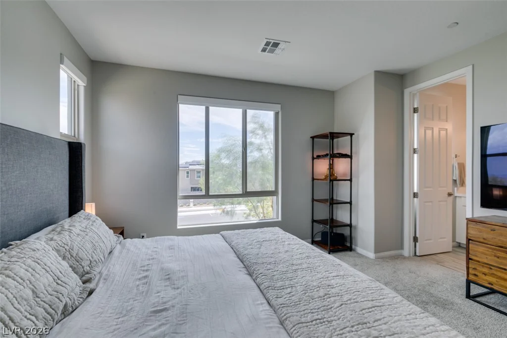 11755 Emerald Lake, Las Vegas, NV 89138