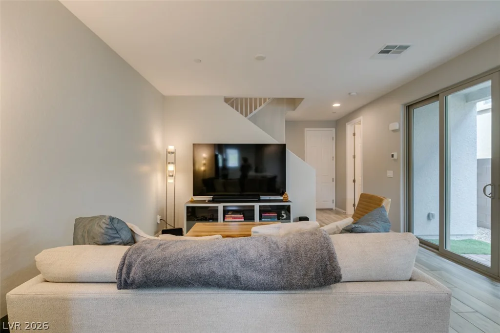 11755 Emerald Lake, Las Vegas, NV 89138