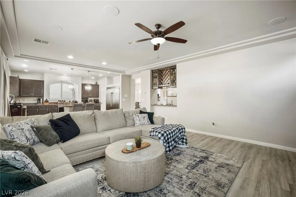 10179 Bishops Peak, Las Vegas, NV 89141