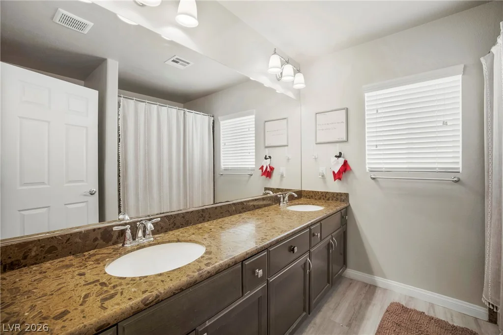 10179 Bishops Peak, Las Vegas, NV 89141