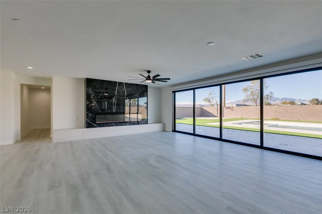 8741 Grand Pass, Las Vegas, NV 89113