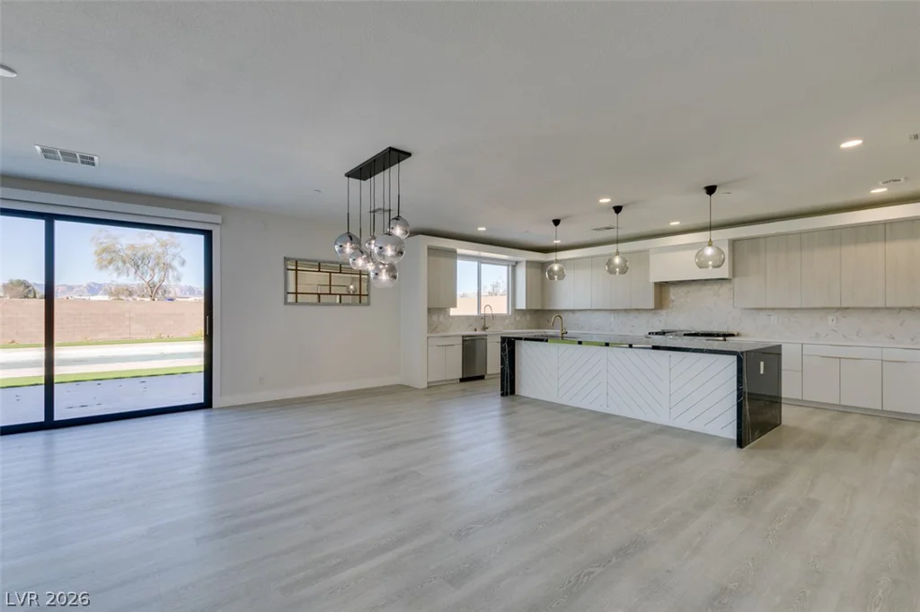 8741 Grand Pass, Las Vegas, NV 89113