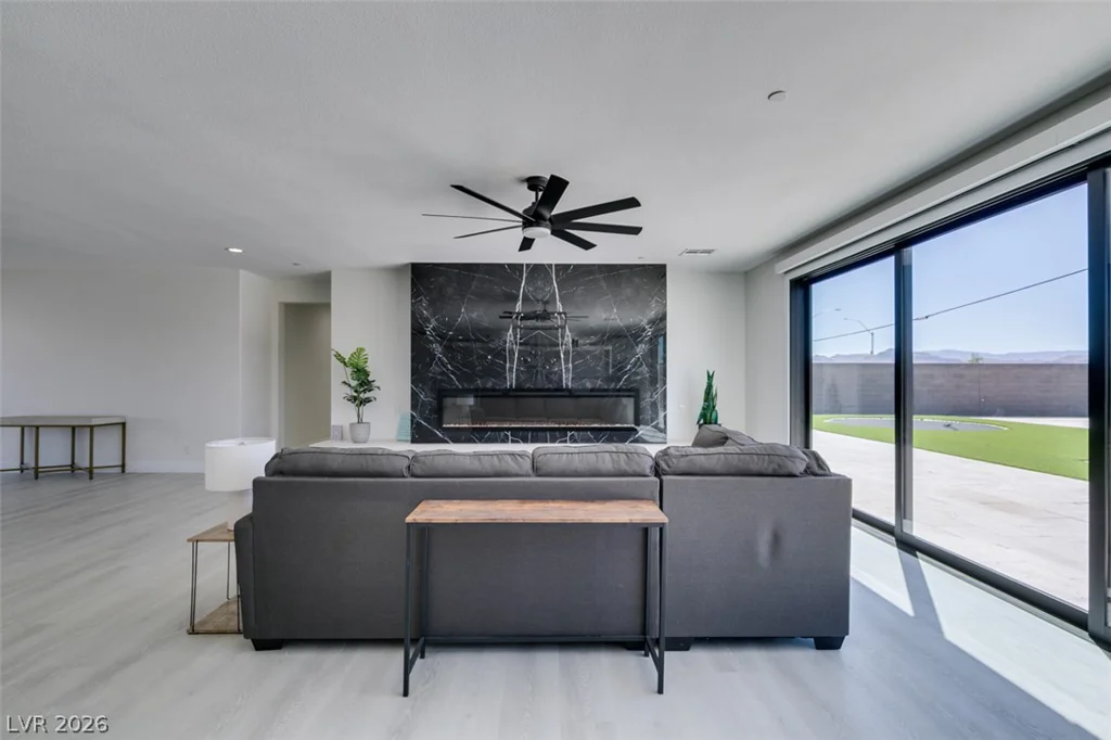 8741 Grand Pass, Las Vegas, NV 89113