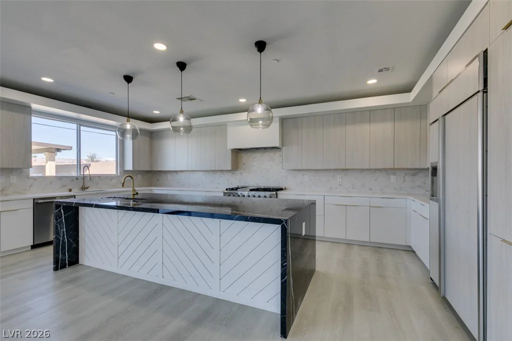 8741 Grand Pass, Las Vegas, NV 89113