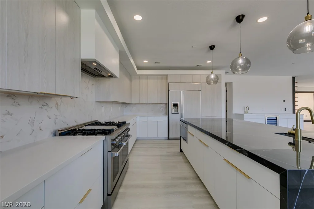 8741 Grand Pass, Las Vegas, NV 89113