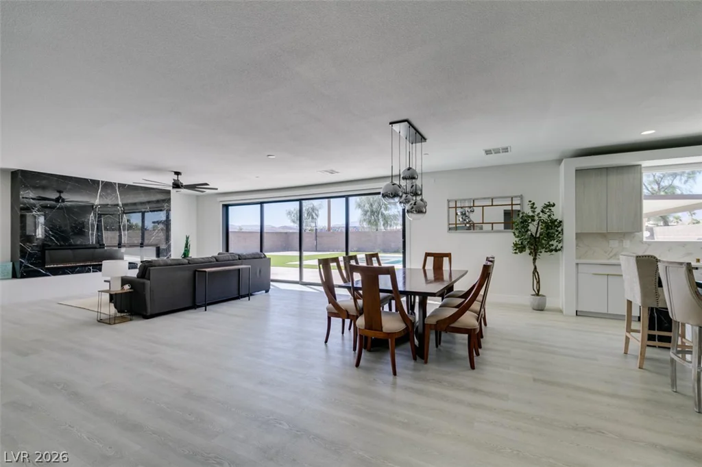 8741 Grand Pass, Las Vegas, NV 89113