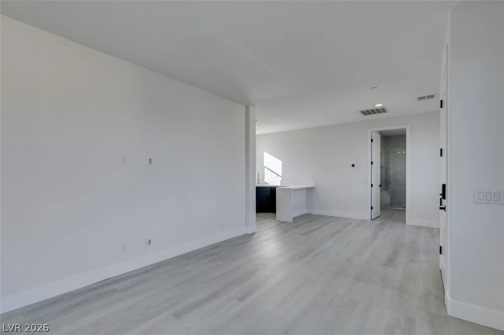 8741 Grand Pass, Las Vegas, NV 89113