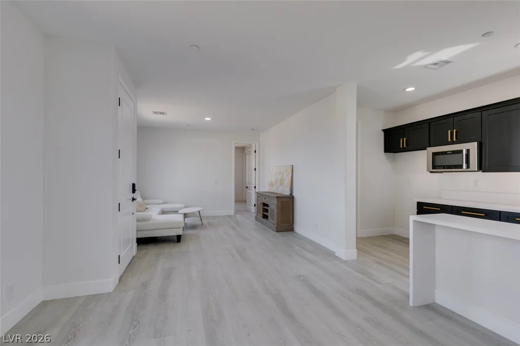 8741 Grand Pass, Las Vegas, NV 89113