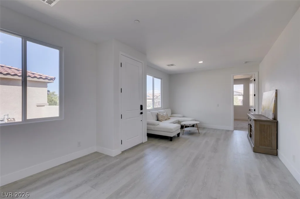8741 Grand Pass, Las Vegas, NV 89113