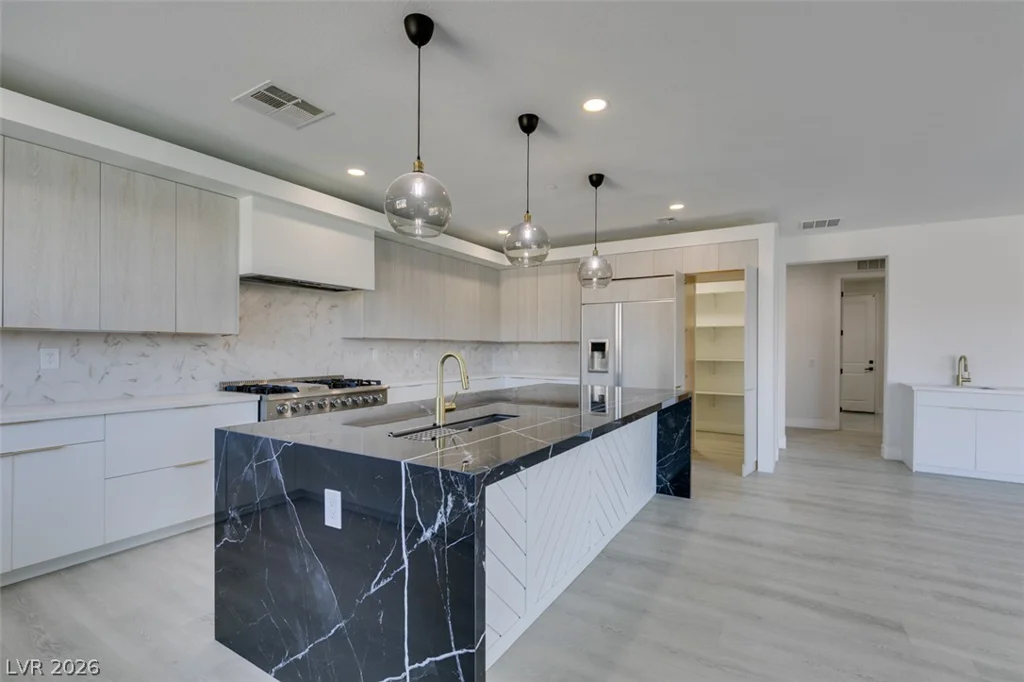 8741 Grand Pass, Las Vegas, NV 89113