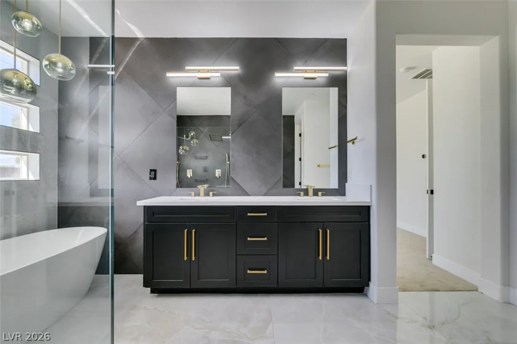 8741 Grand Pass, Las Vegas, NV 89113