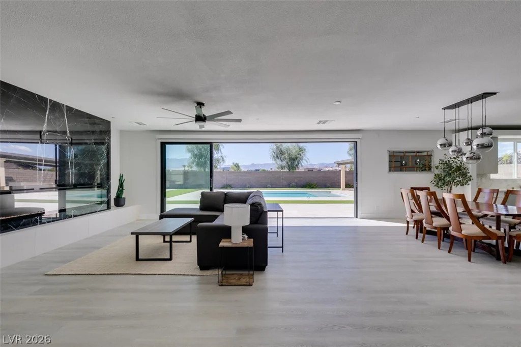 8741 Grand Pass, Las Vegas, NV 89113