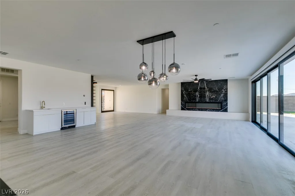 8741 Grand Pass, Las Vegas, NV 89113