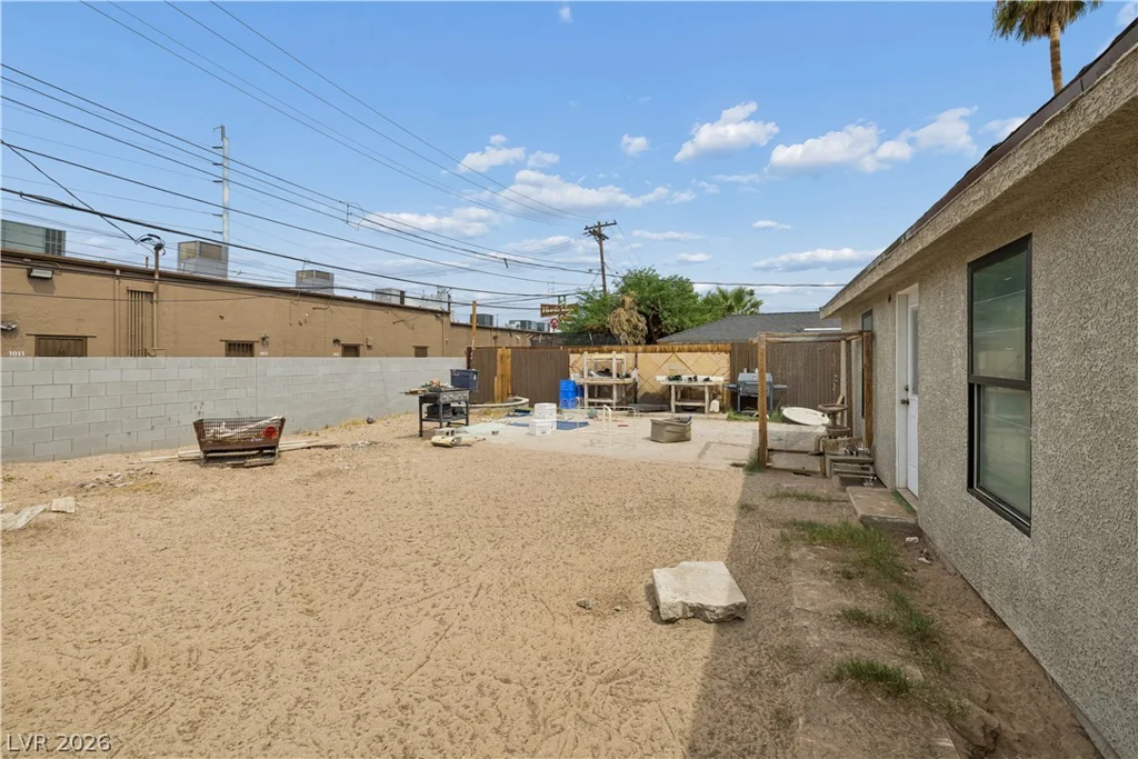 1025 Yucca, Las Vegas, NV 89104