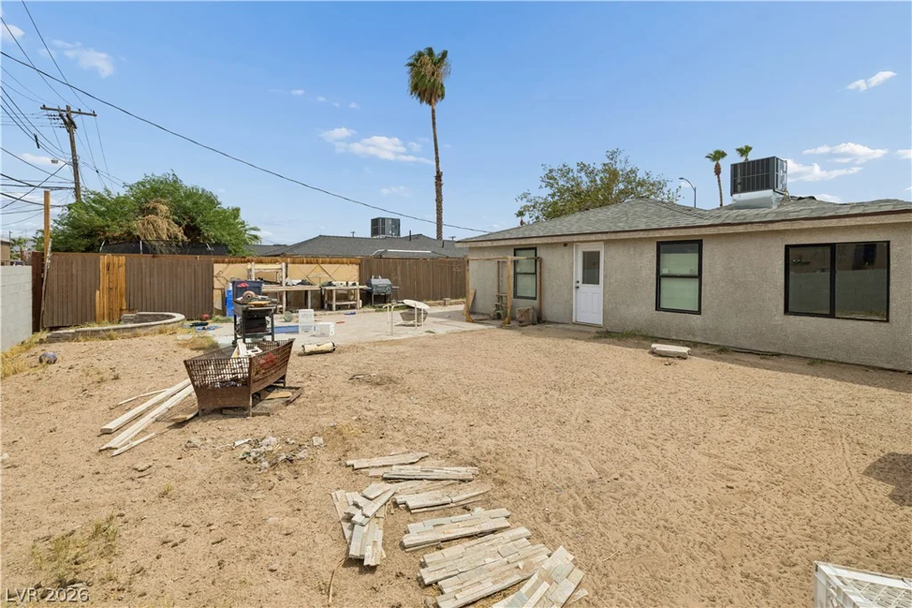 1025 Yucca, Las Vegas, NV 89104