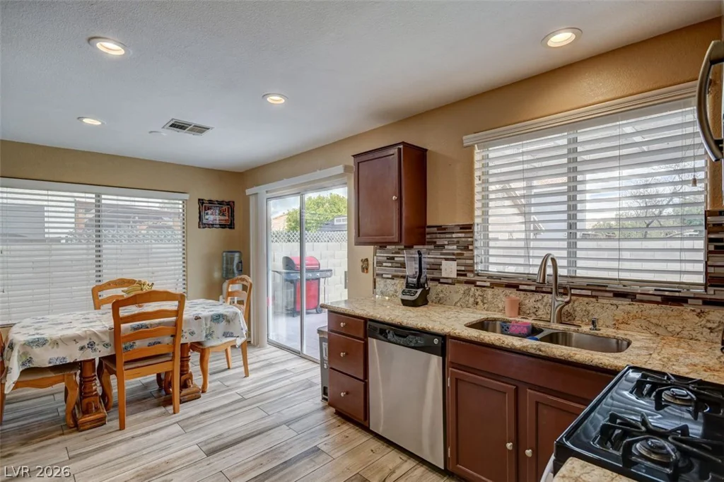 5700 Royal Castle, Las Vegas, NV 89130
