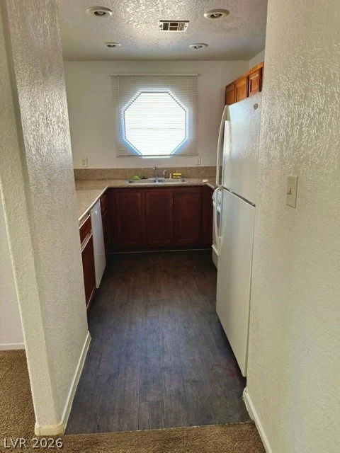5032 Rainbow, Las Vegas, NV 89118
