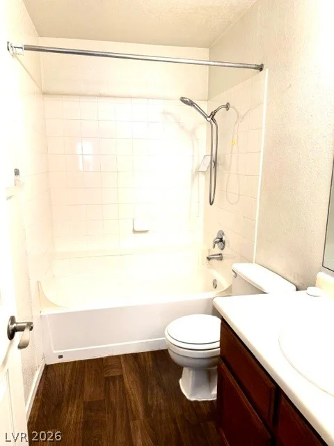 5032 Rainbow, Las Vegas, NV 89118