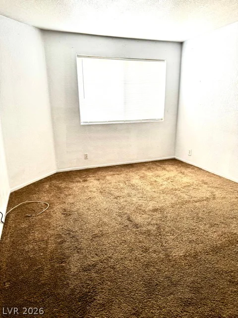 5032 Rainbow, Las Vegas, NV 89118