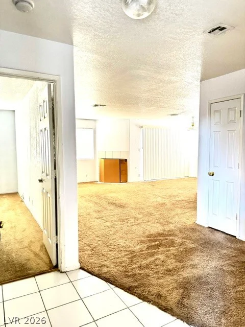 5032 Rainbow, Las Vegas, NV 89118