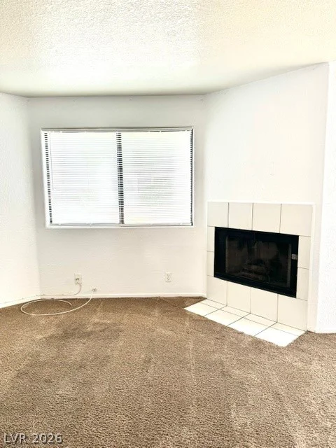 5032 Rainbow, Las Vegas, NV 89118