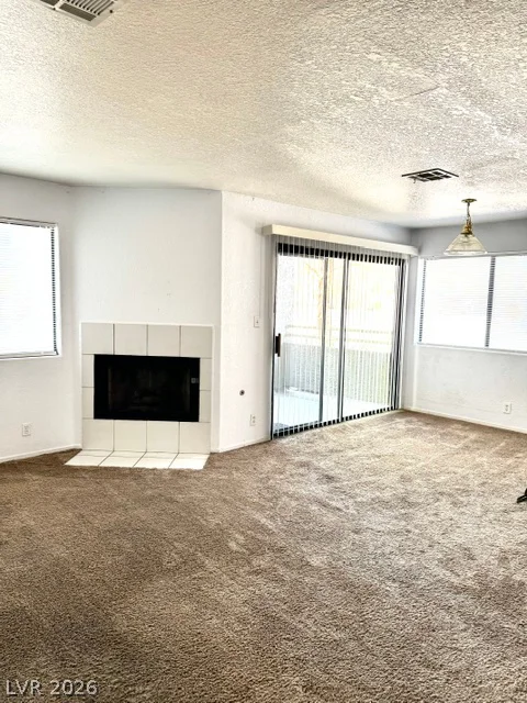 5032 Rainbow, Las Vegas, NV 89118