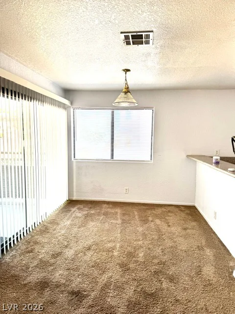 5032 Rainbow, Las Vegas, NV 89118
