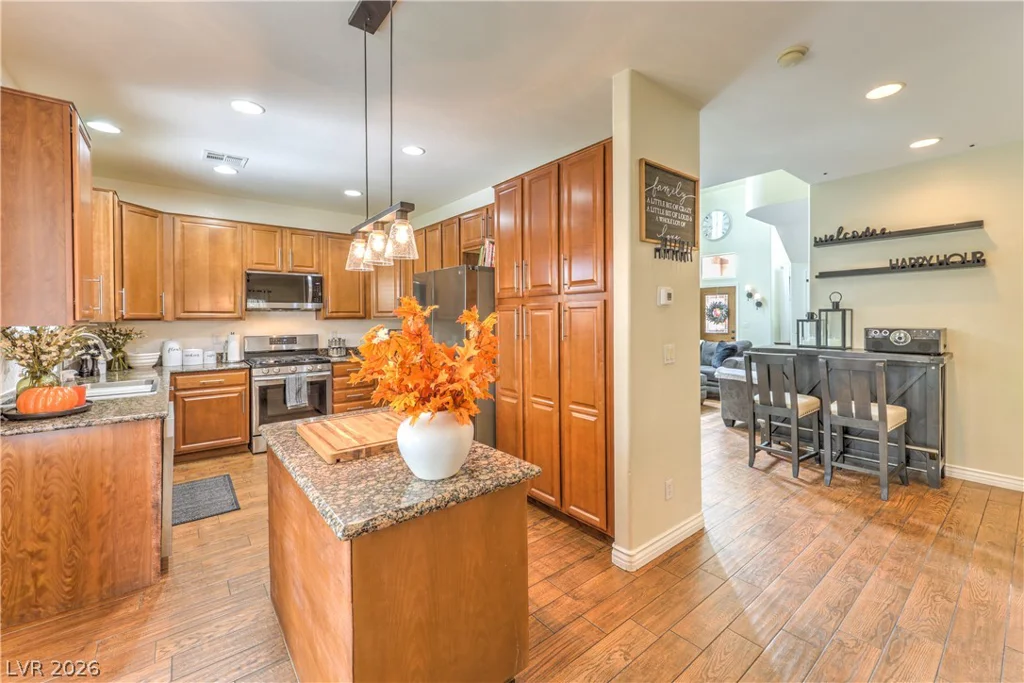 1908 Ashburn, North Las Vegas, NV 89032