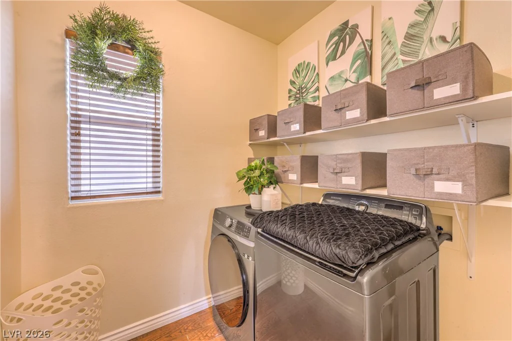 1908 Ashburn, North Las Vegas, NV 89032