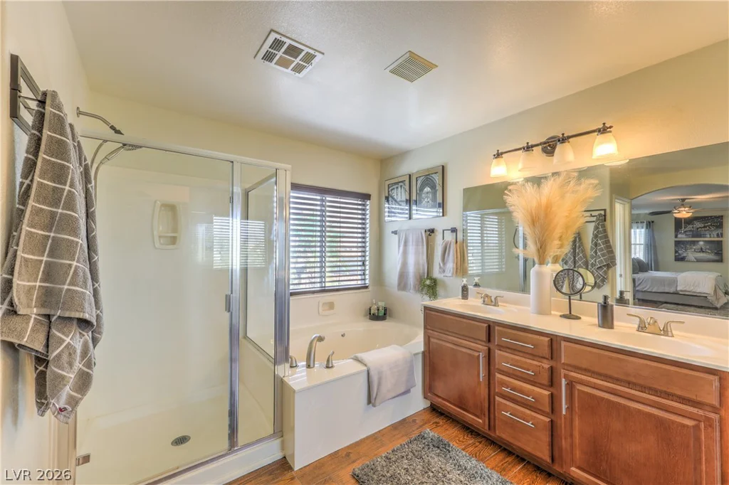 1908 Ashburn, North Las Vegas, NV 89032