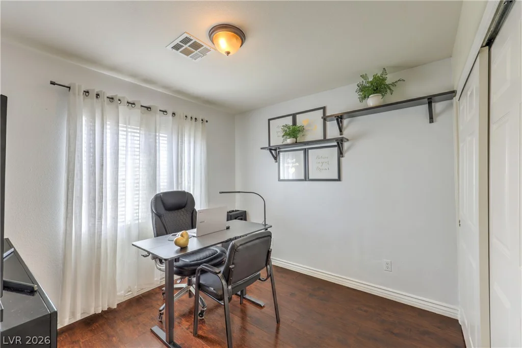 1908 Ashburn, North Las Vegas, NV 89032