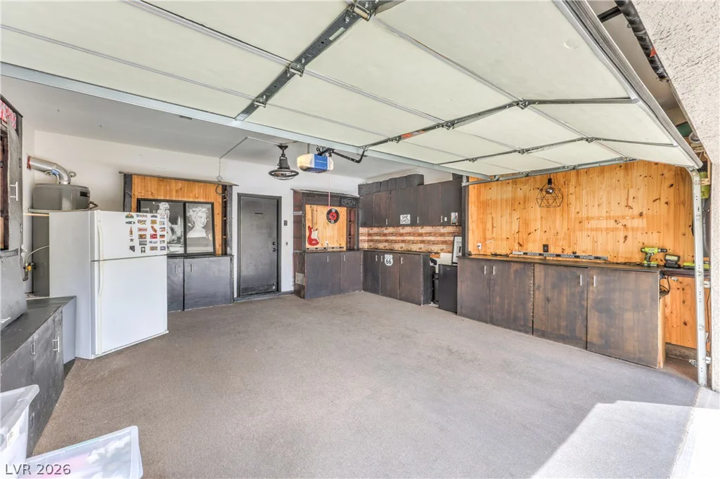 1908 Ashburn, North Las Vegas, NV 89032