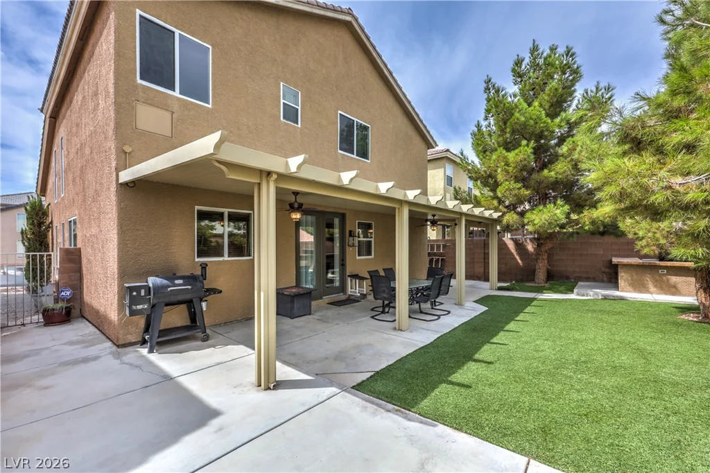 1908 Ashburn, North Las Vegas, NV 89032