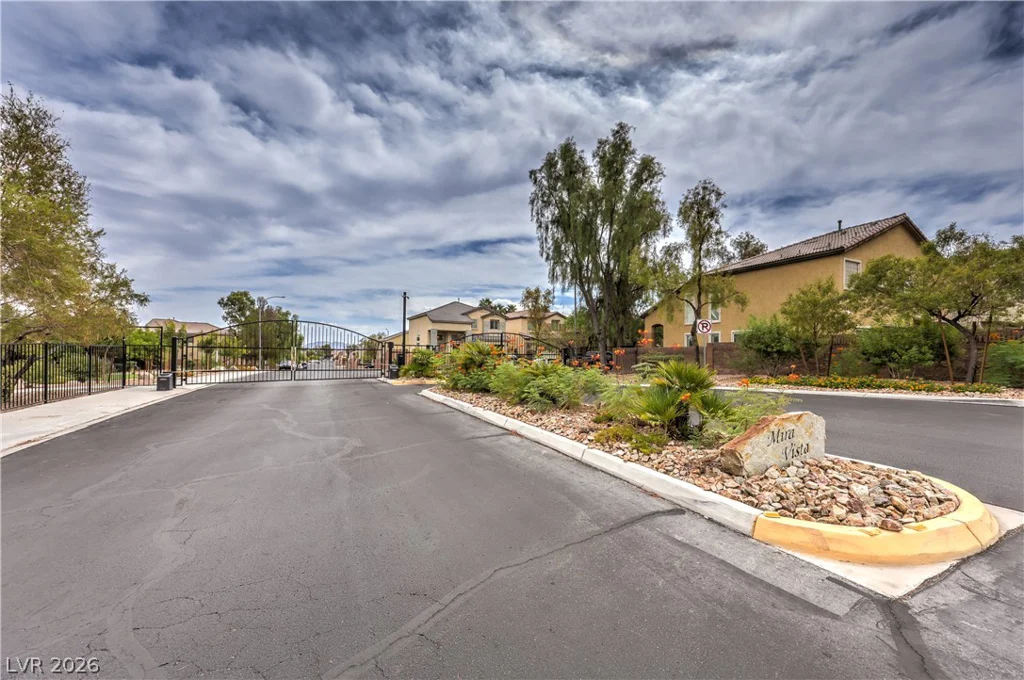 1908 Ashburn, North Las Vegas, NV 89032
