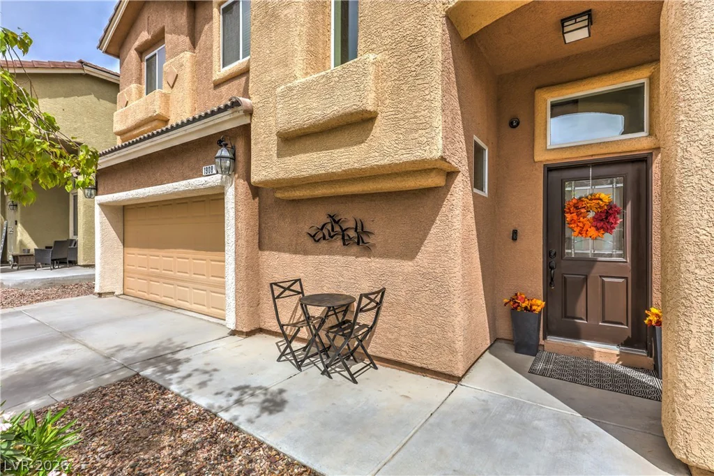 1908 Ashburn, North Las Vegas, NV 89032