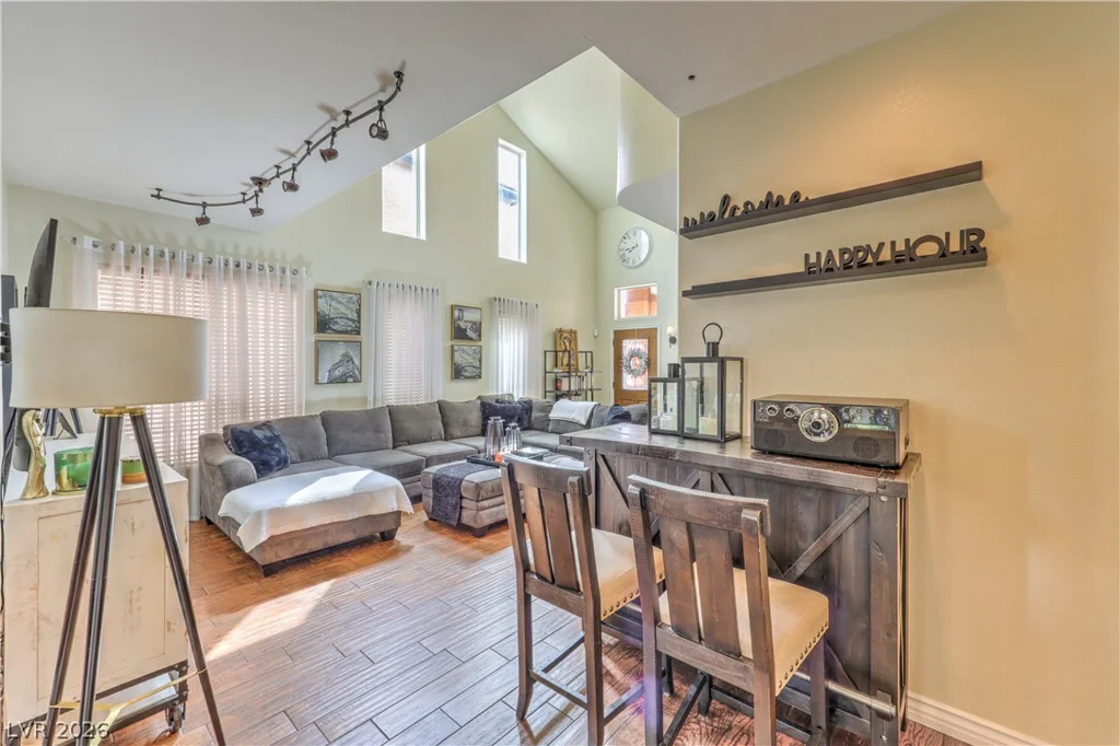 1908 Ashburn, North Las Vegas, NV 89032