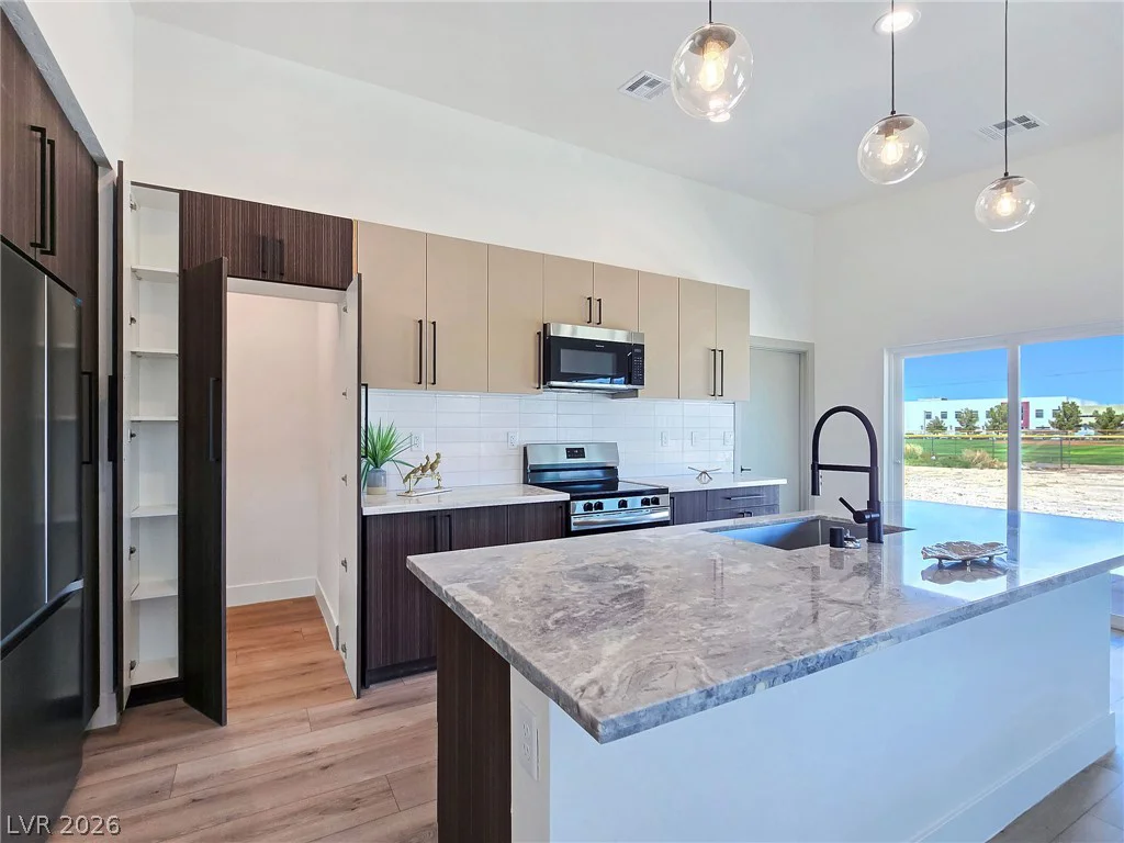 480 Arapahoe, Pahrump, NV 89048