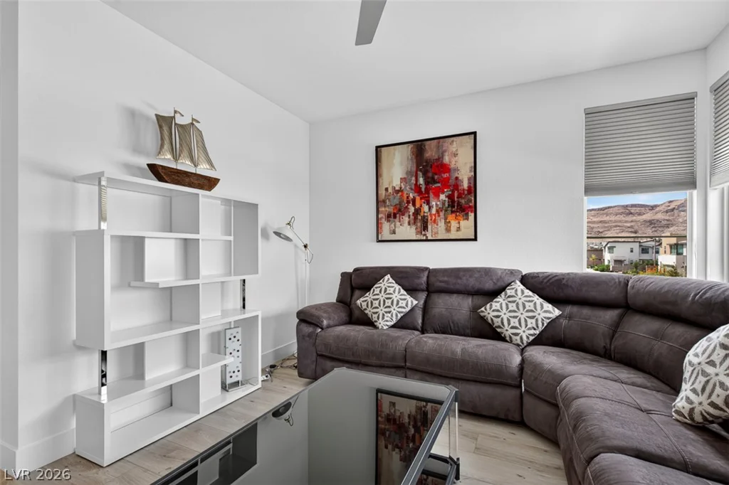 6342 Redstone Hills, Las Vegas, NV 89148