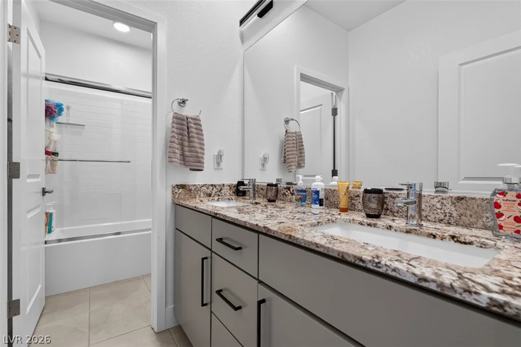 6342 Redstone Hills, Las Vegas, NV 89148